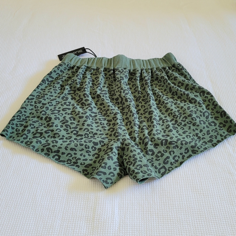 Blank NYC🗽Leopard🐆 Print Lounge Shorts - NWT - Picture 12 of 14